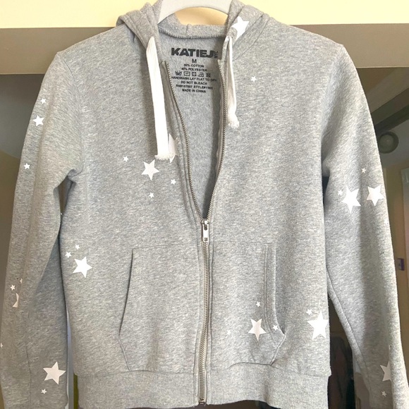 Only worn once spotless runs small fir medium - Picture 2 of 3